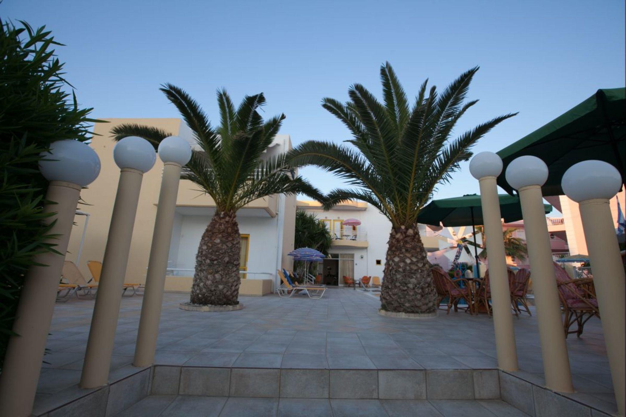 Cosmi Apts Gouves By Estia מראה חיצוני תמונה