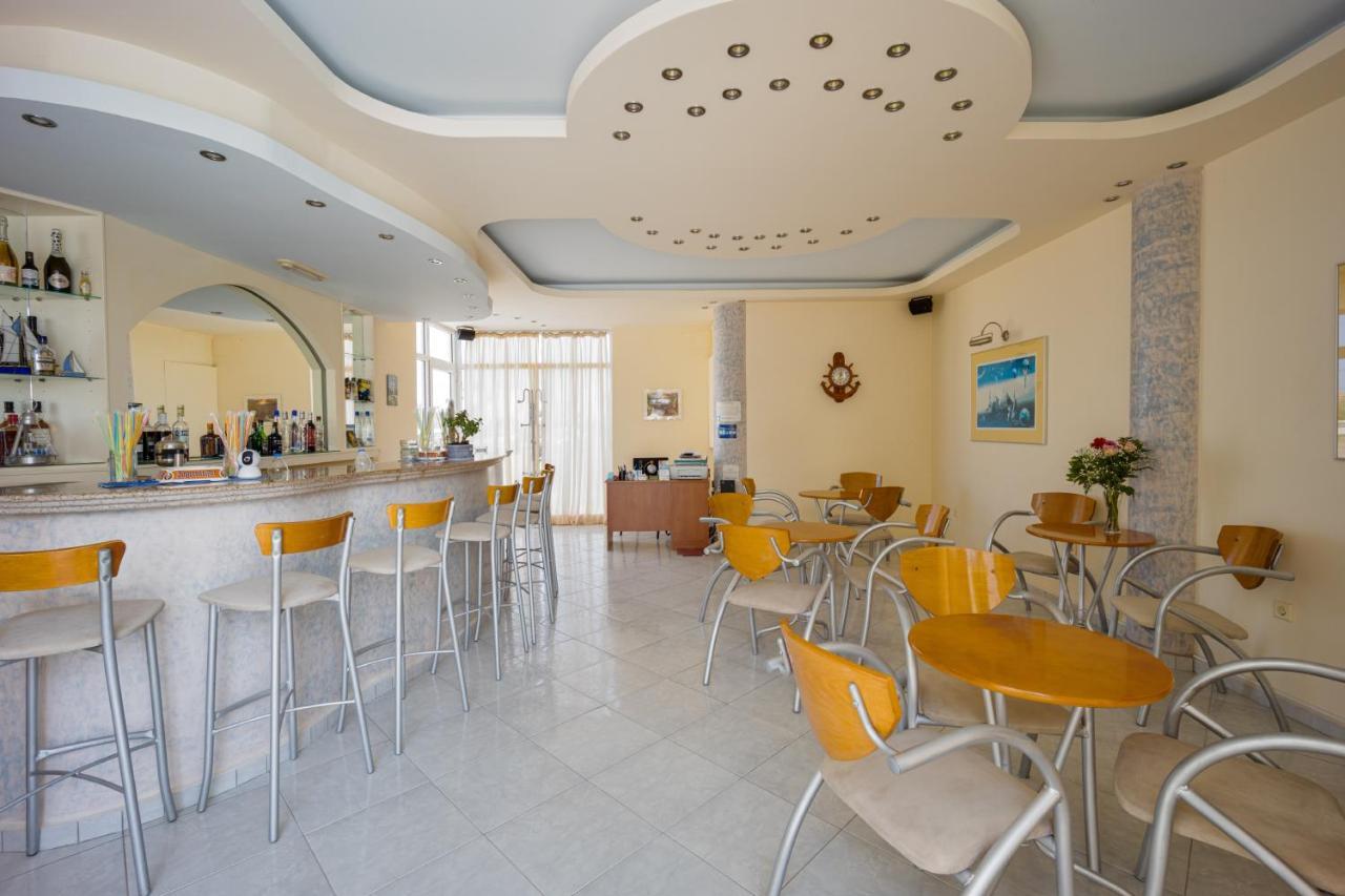 Cosmi Apts Gouves By Estia מראה חיצוני תמונה