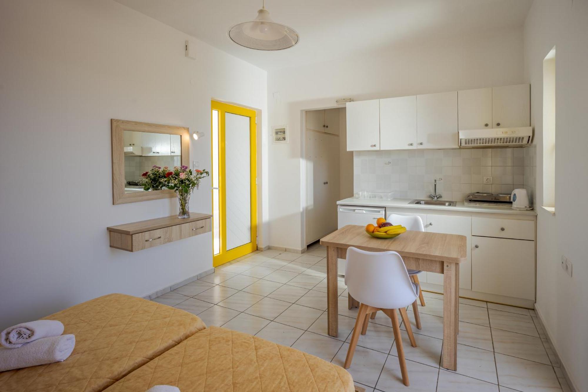 Cosmi Apts Gouves By Estia חדר תמונה